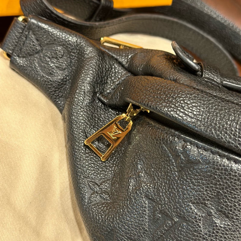 99新大全配✨#lv #腰包 #胸包 #全皮黑色壓紋 #男女通用-7