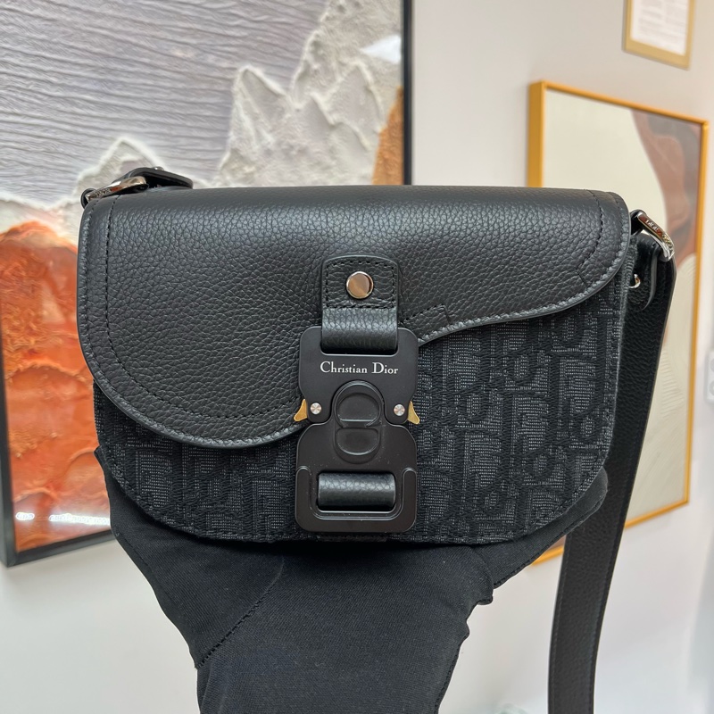 Dior 新款 2024 黑色老花 馬鞍包 郵差包 男女通用🖤-0
