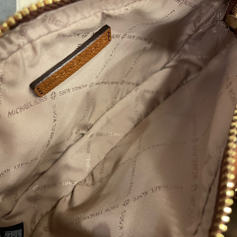 （全新閒置）MK 金棕色 荔枝紋牛皮 雙拉鍊 雙層相機包/斜背包/側背包-6