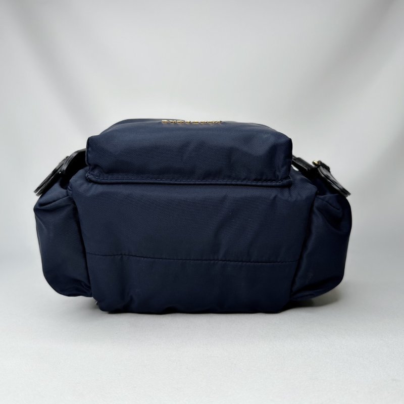 BURBERRY The Rucksack科技尼龍後背包-11