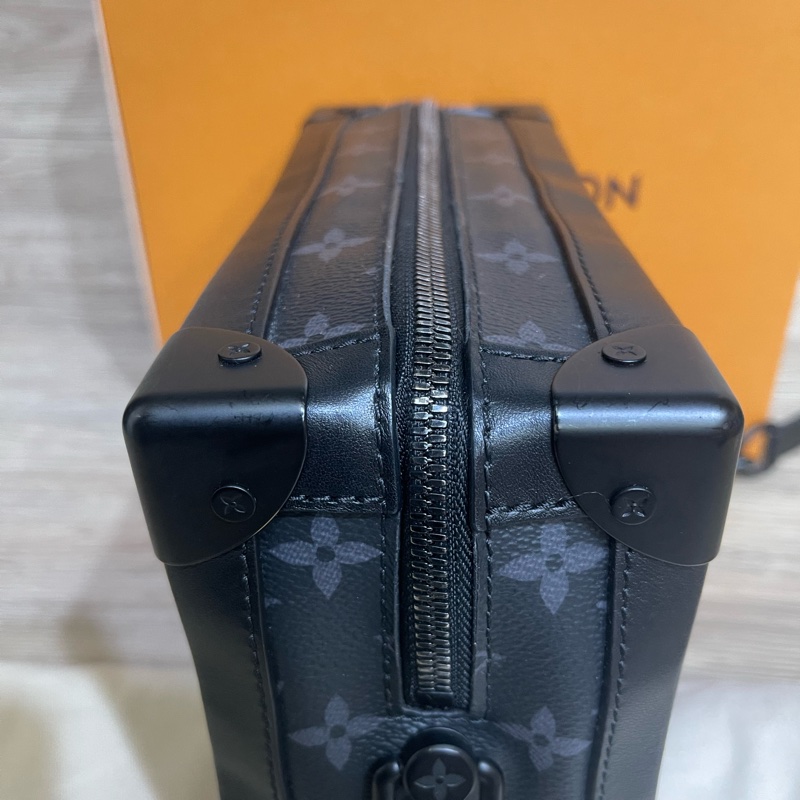 半價五折出售‼️Lv Soft Trunk黑色箱包（台灣專櫃購入）-12
