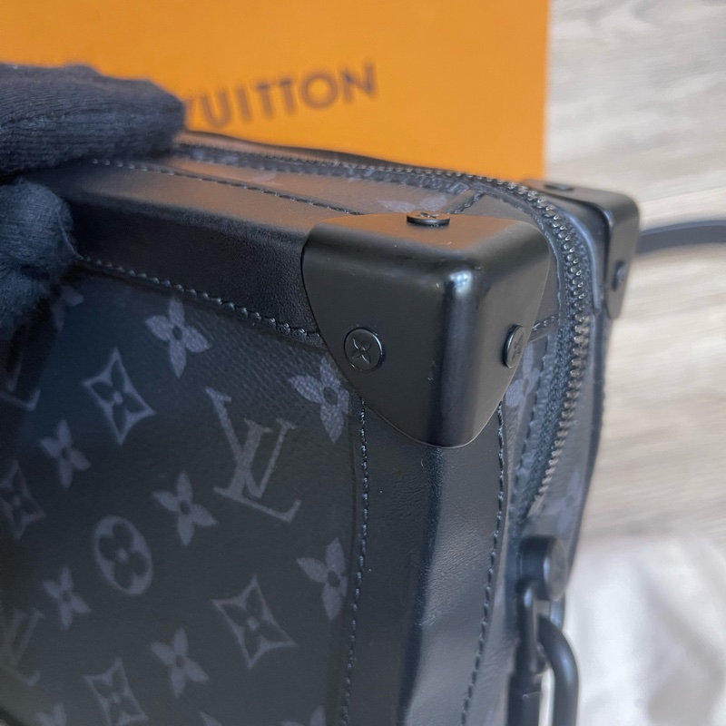 半價五折出售‼️Lv Soft Trunk黑色箱包（台灣專櫃購入）-13