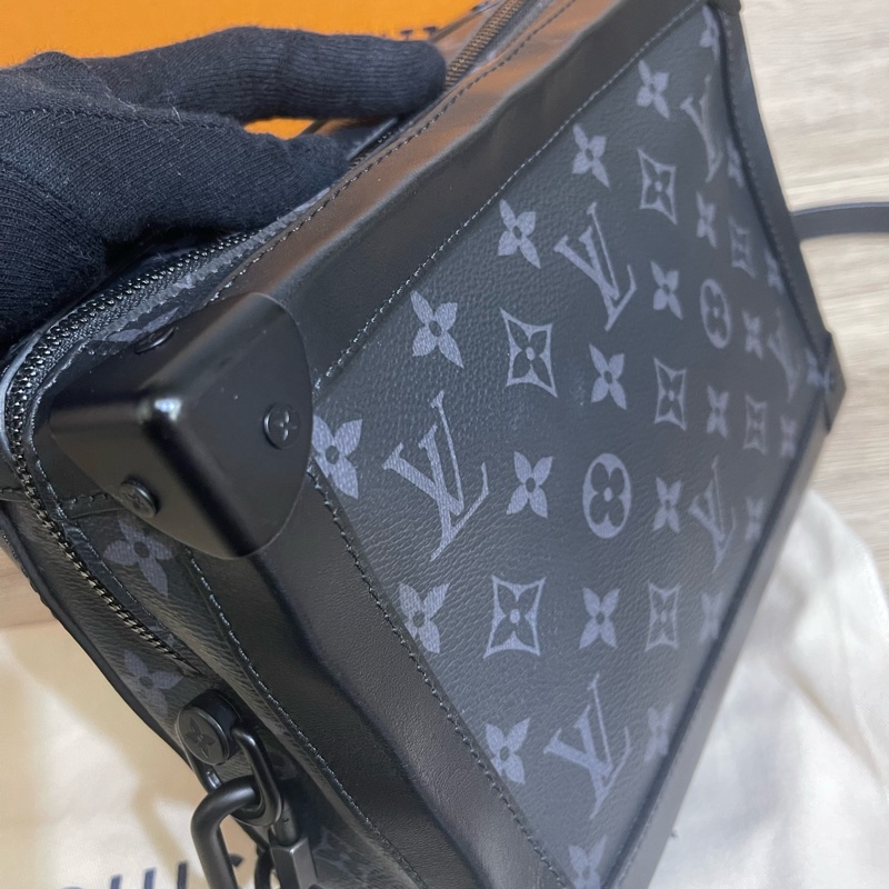 半價五折出售‼️Lv Soft Trunk黑色箱包（台灣專櫃購入）-14