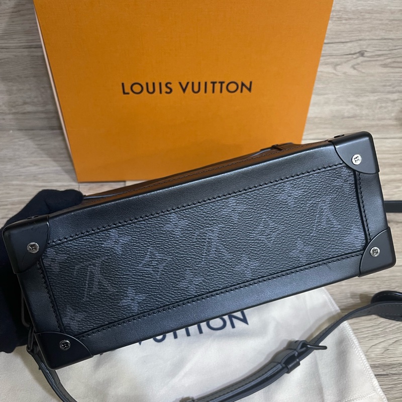 半價五折出售‼️Lv Soft Trunk黑色箱包（台灣專櫃購入）-19