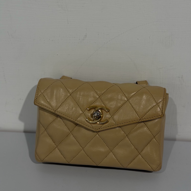Chanel vintage 腰包 斜背 奶茶色-1