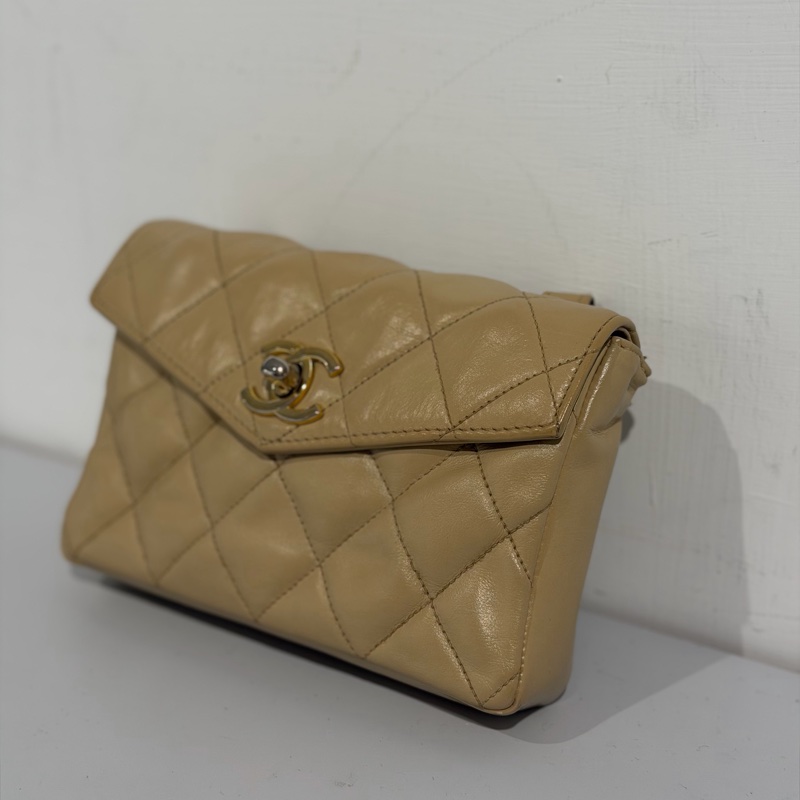 Chanel vintage 腰包 斜背 奶茶色-2
