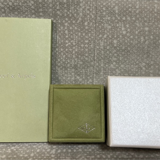 VCA Sweet Alhambra吊墜 18K 玫瑰金,紅玉髓-10