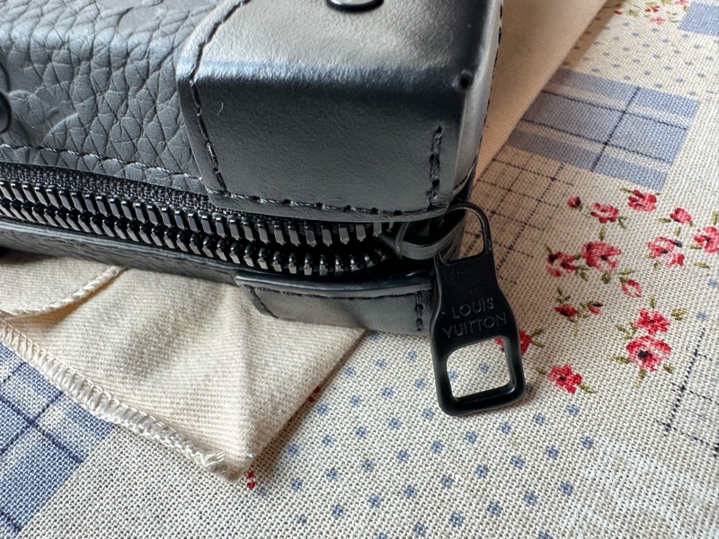 M80224 Soft Trunk 錢包-4