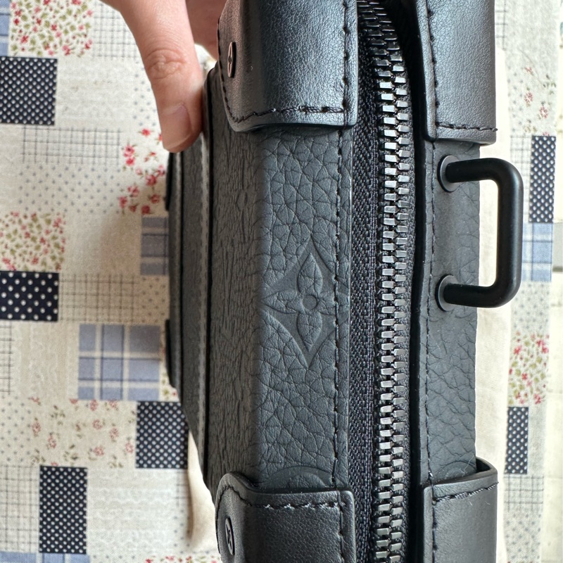 M80224 Soft Trunk 錢包-8