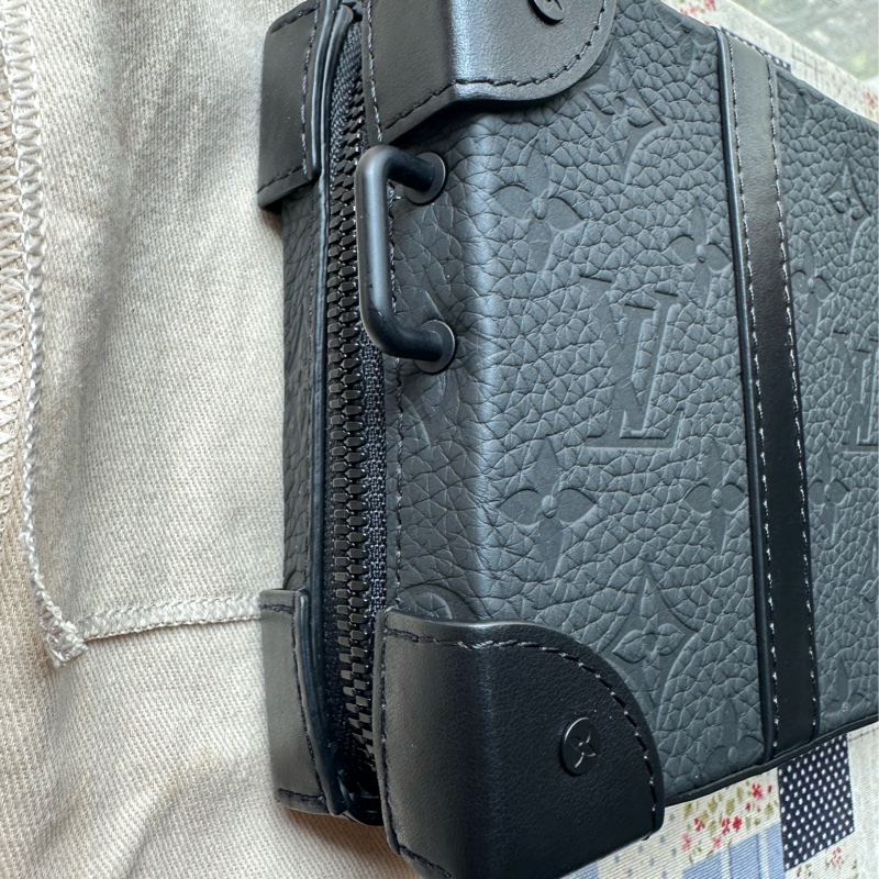 M80224 Soft Trunk 錢包-9