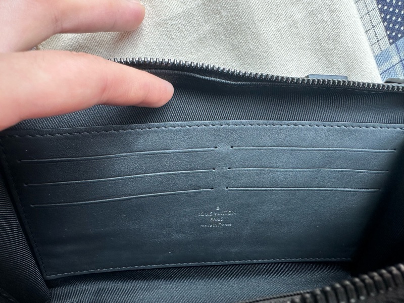 M80224 Soft Trunk 錢包-15