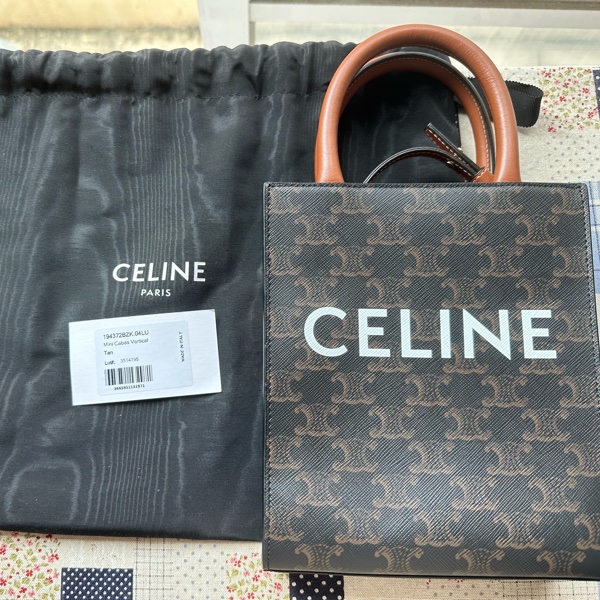 標誌印花及CELINE印花牛皮革迷你型直式CABAS手袋 黃褐色-0