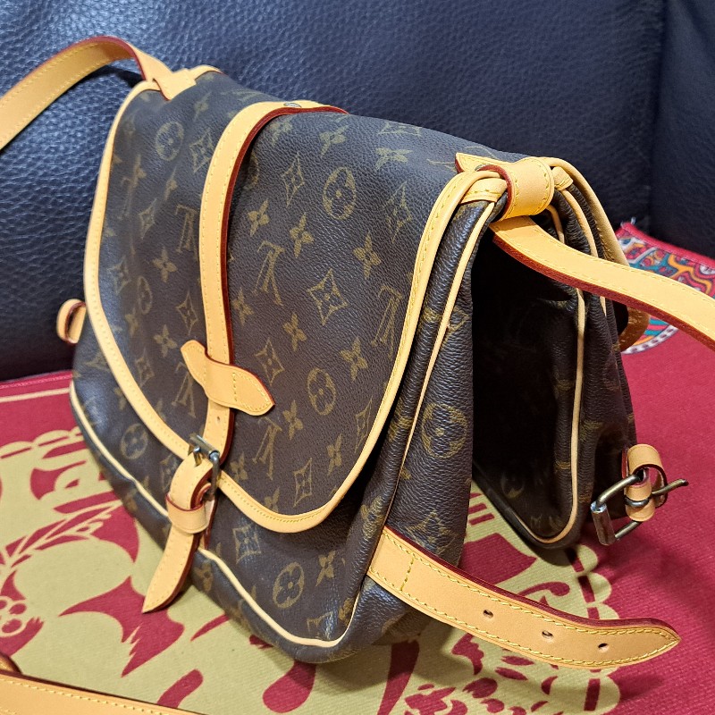 日本特優二手/LV双子星側背包/有30、35兩款-1