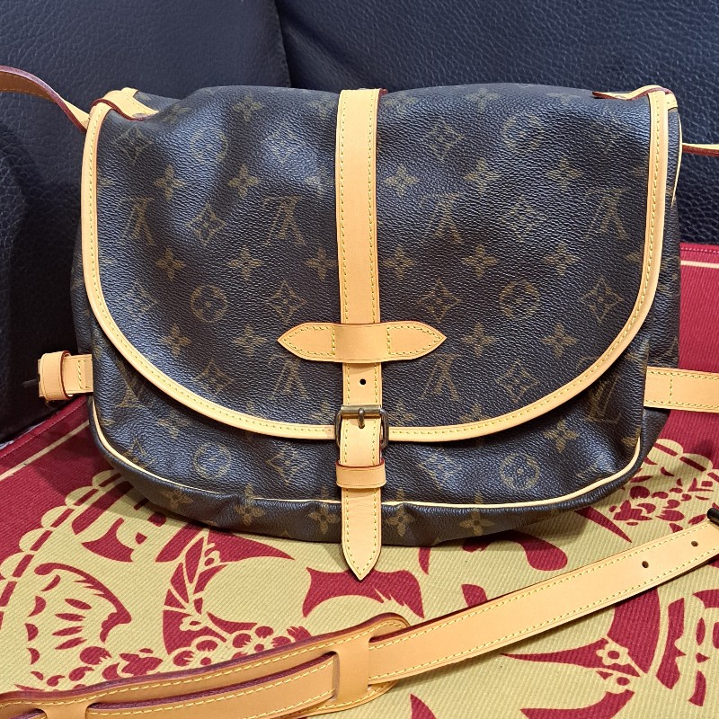 日本特優二手/LV双子星側背包/有30、35兩款-10