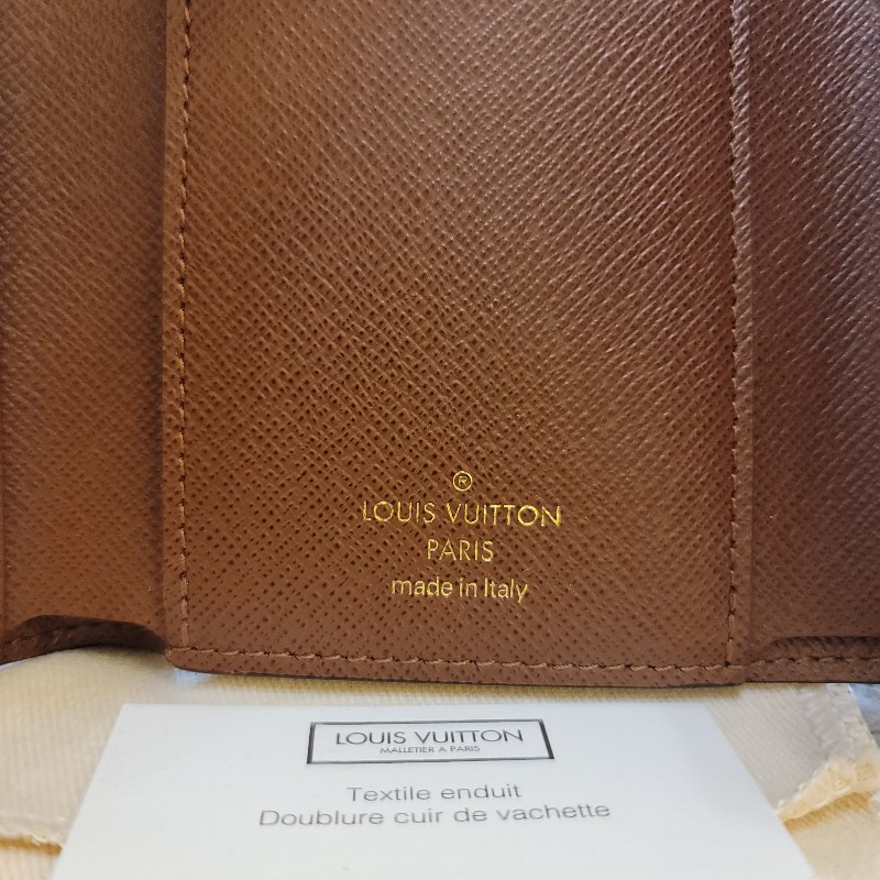 LV M62472 VICTORINE 三折釦式錢包短夾(咖啡色)-21