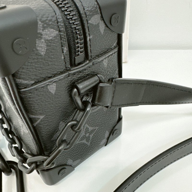 Louis Vuitton Mini Soft Trunk 經典帆布印花拉鍊肩背方包 M44735-4