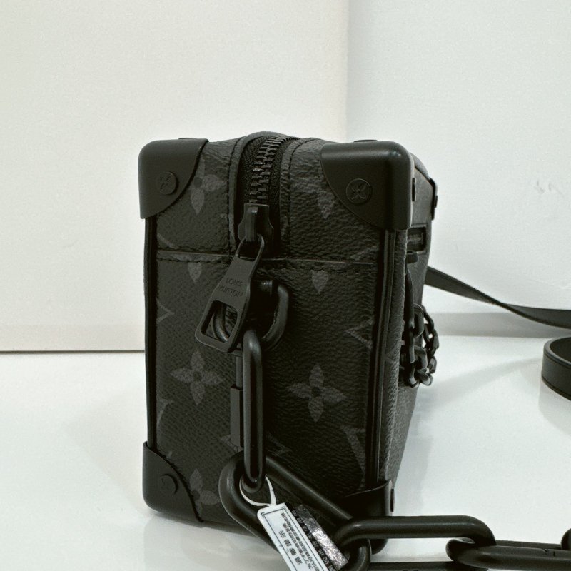 Louis Vuitton Mini Soft Trunk 經典帆布印花拉鍊肩背方包 M44735-7