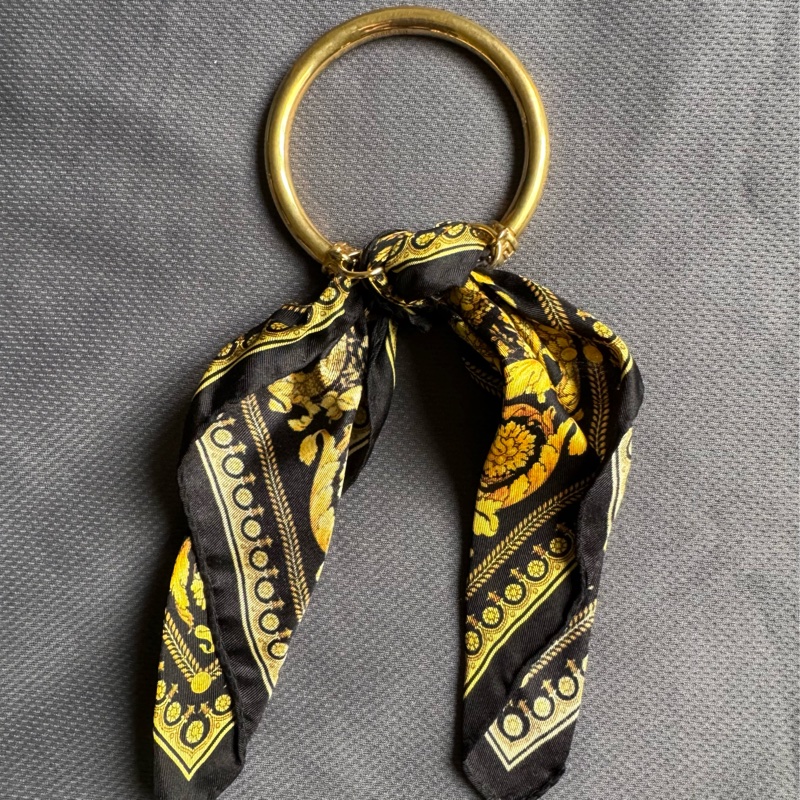 🙏求變現🙏VESACE 范思哲 凡賽斯 巴洛克 絲巾手環 二手正品-1