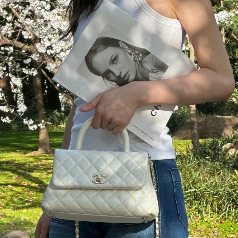 (已保留)🤍CHANEL🤍 CHANEL COCO handle 24 奶油白(小號)〈金扣保卡23開〉-5