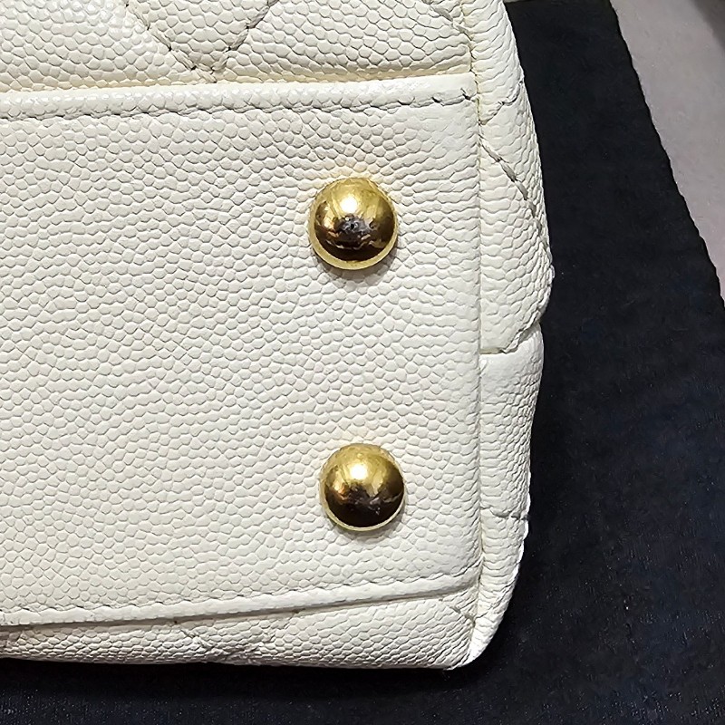 (已保留)🤍CHANEL🤍 CHANEL COCO handle 24 奶油白(小號)〈金扣保卡23開〉-14
