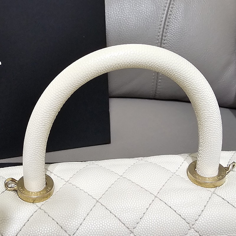 (已保留)🤍CHANEL🤍 CHANEL COCO handle 24 奶油白(小號)〈金扣保卡23開〉-28