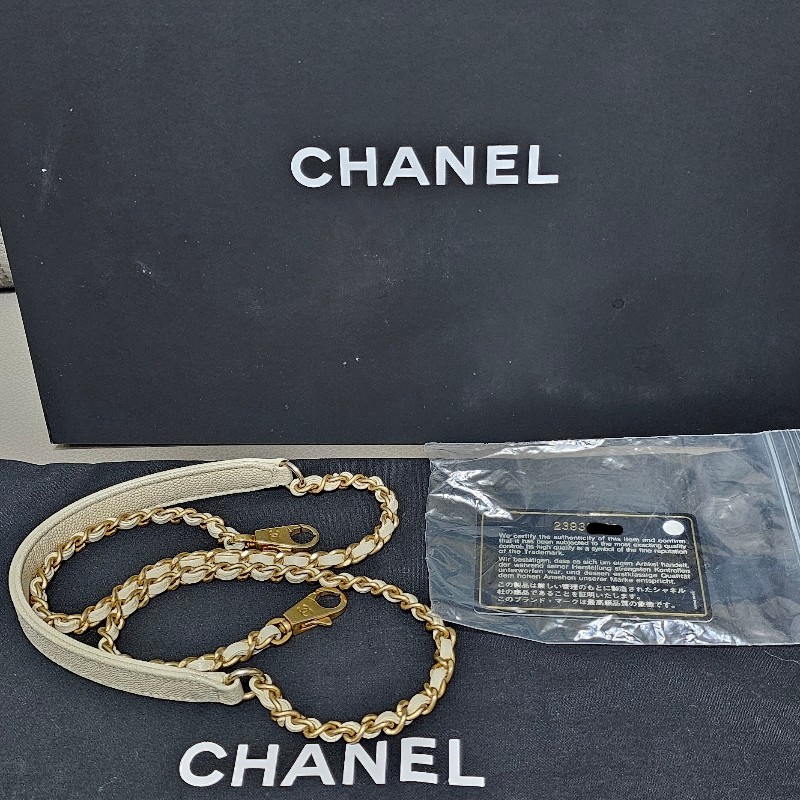 (已保留)🤍CHANEL🤍 CHANEL COCO handle 24 奶油白(小號)〈金扣保卡23開〉-31
