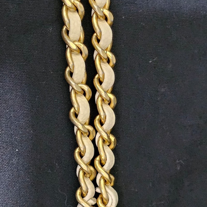 (已保留)🤍CHANEL🤍 CHANEL COCO handle 24 奶油白(小號)〈金扣保卡23開〉-41