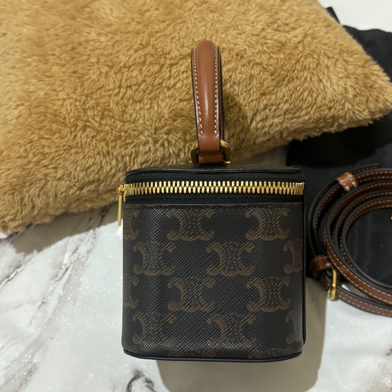 Celine 凱旋門小盒子-8