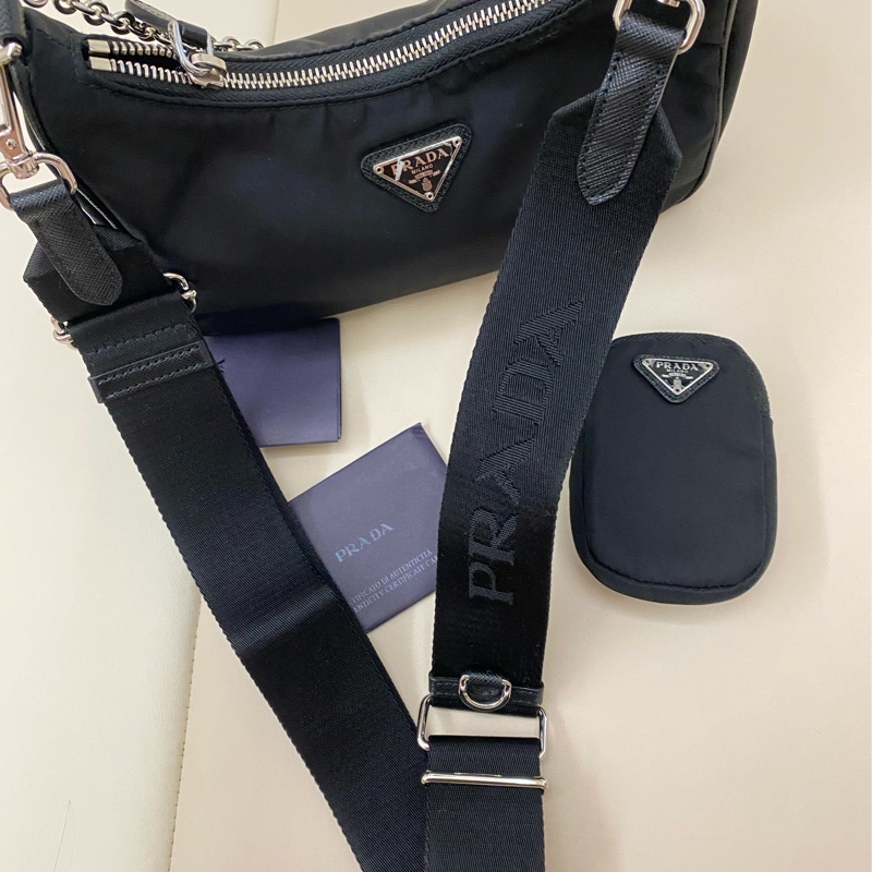 PRADA 經典TESSUTO三角LOGO尼龍拉鍊手提/斜背兩用包(黑1BH204-TESSUTO+SAFFIAN-NERO)-3