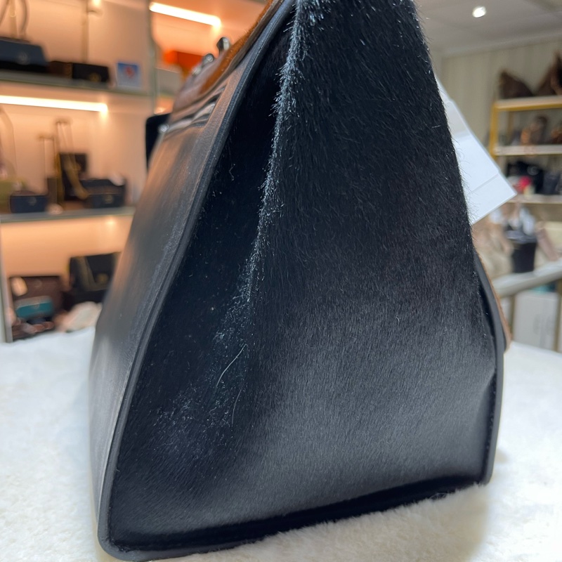 celine 思琳 馬毛黑色拼啡色特別版 Trapeze 蝙蝠包-3