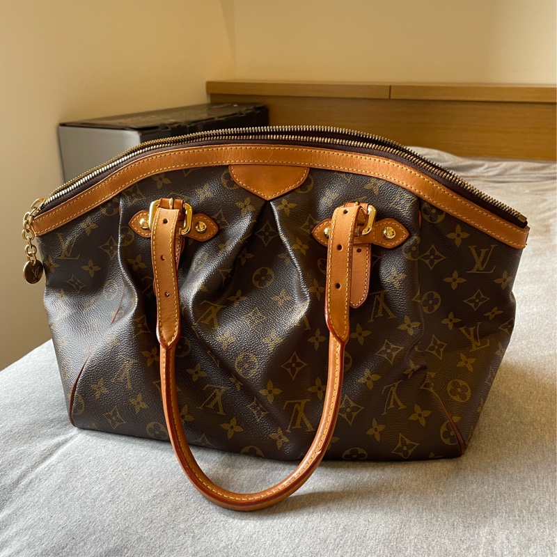 原價7萬五 ☁️甜售 法國現貨🇫🇷 Louis Vuitton tivoli 水餃包 🥟 肩背包 9成新✨✨ LV 手提包-0