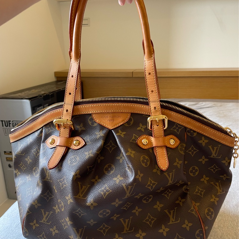 原價7萬五 ☁️甜售 法國現貨🇫🇷 Louis Vuitton tivoli 水餃包 🥟 肩背包 9成新✨✨ LV 手提包-2