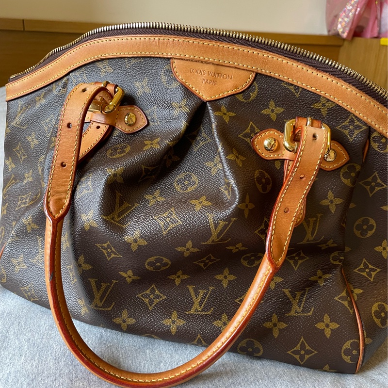 原價7萬五 ☁️甜售 法國現貨🇫🇷 Louis Vuitton tivoli 水餃包 🥟 肩背包 9成新✨✨ LV 手提包-3