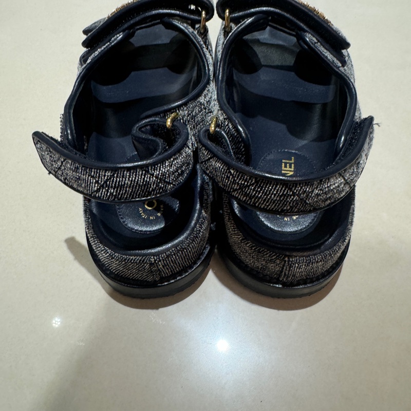 chanel 寶石涼鞋 37-2