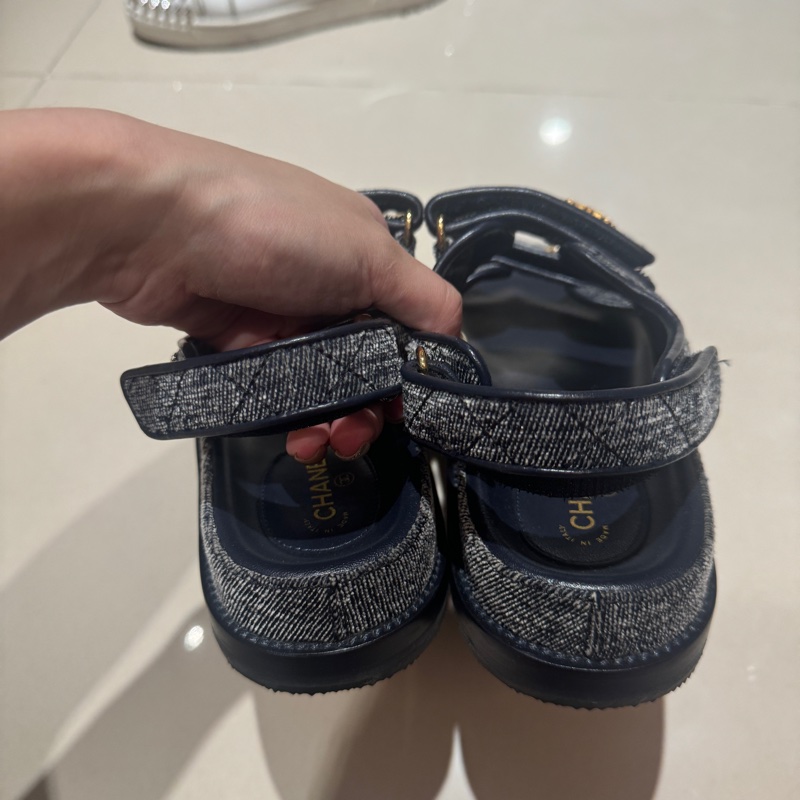 chanel 寶石涼鞋 37-6