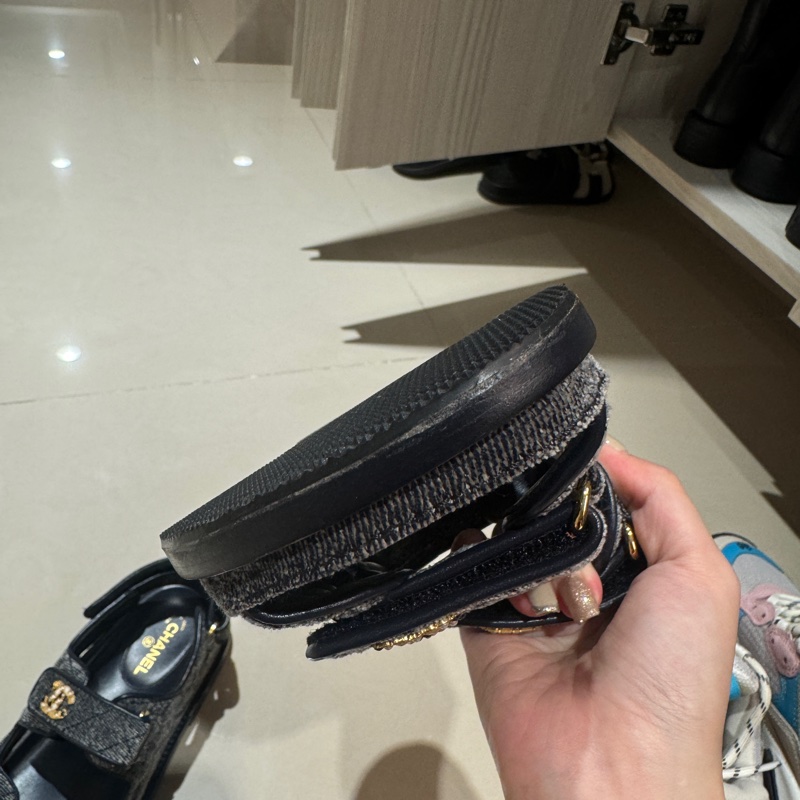 chanel 寶石涼鞋 37-11