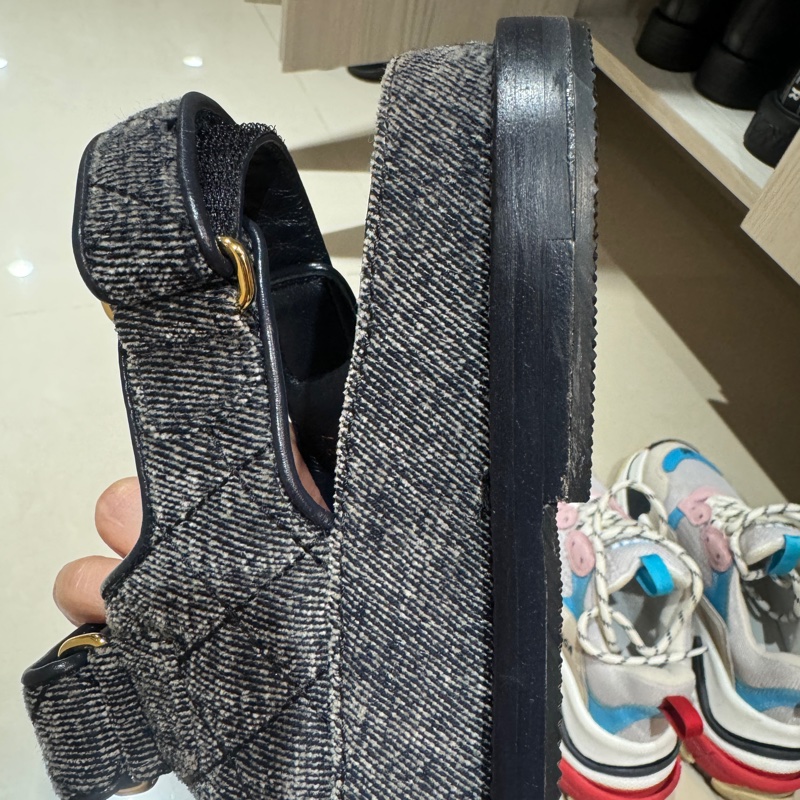 chanel 寶石涼鞋 37-13