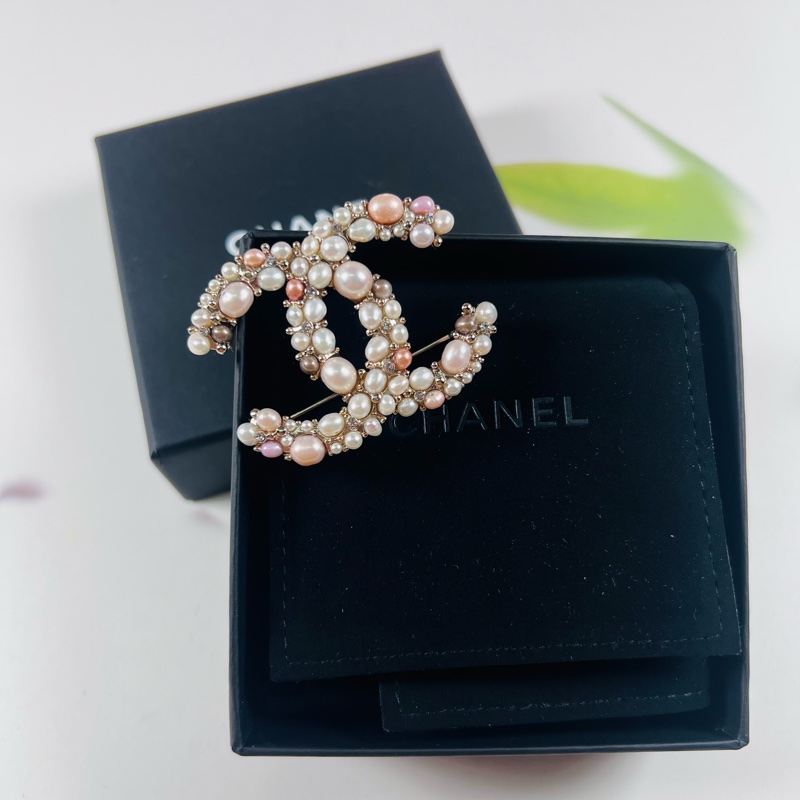 香奈兒胸針-18