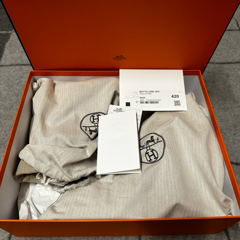 全新 Hermès BOTTILLONS VEO so black 凱莉扣 男鞋 短靴 42號-4