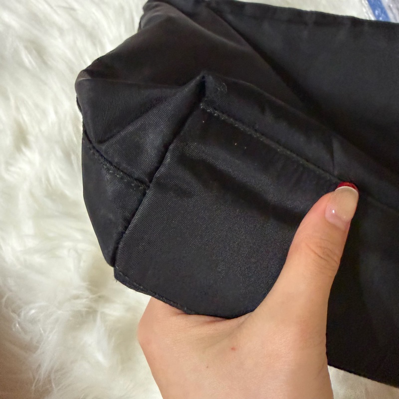 Prada Vintage 黑色中古包 降落傘托特包-12