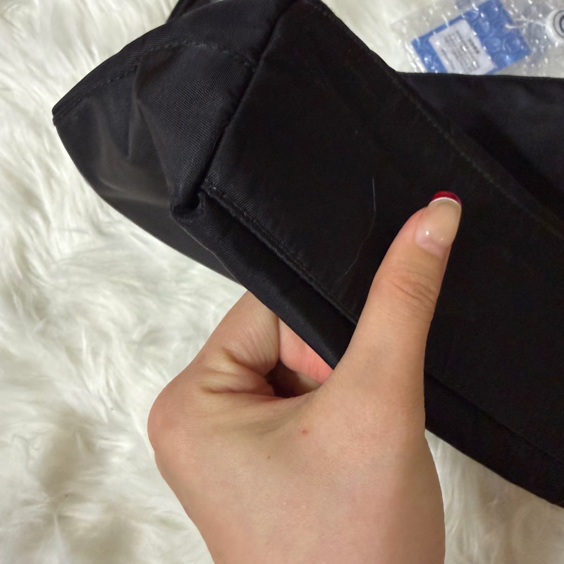 Prada Vintage 黑色中古包 降落傘托特包-13