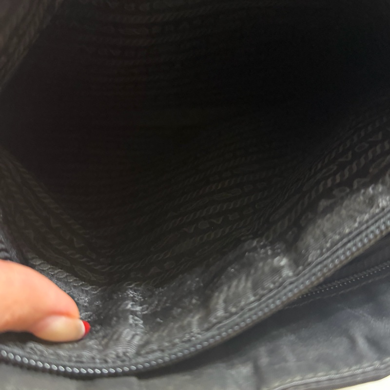 Prada Vintage 黑色中古包 降落傘托特包-15