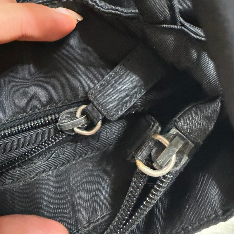 Prada Vintage 黑色中古包 降落傘托特包-18