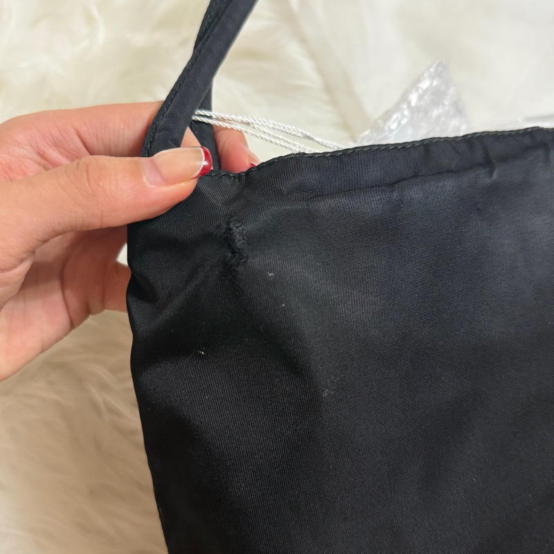 Prada Vintage 黑色中古包 降落傘托特包-27