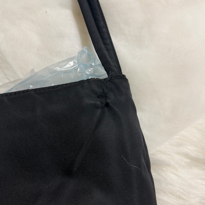 Prada Vintage 黑色中古包 降落傘托特包-28