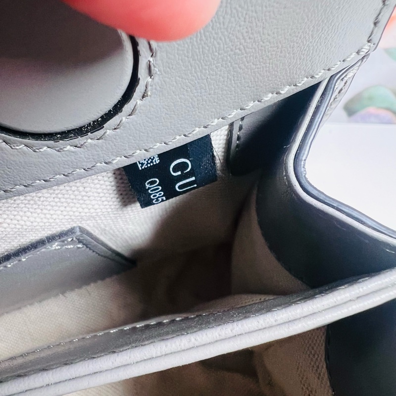 Gucci雙背帶夾子包-9