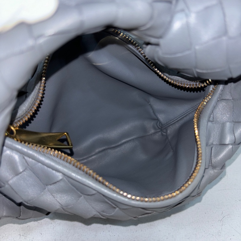 Bottega Veneta灰色小羊皮編織mini Jodie手提包-12