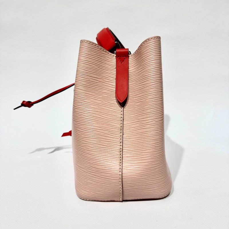 【美收精品】LV 牛皮 EPI NEONOE 櫻花粉 香檳包 LV EPI 系列 粉色真皮水桶包 88-661-2