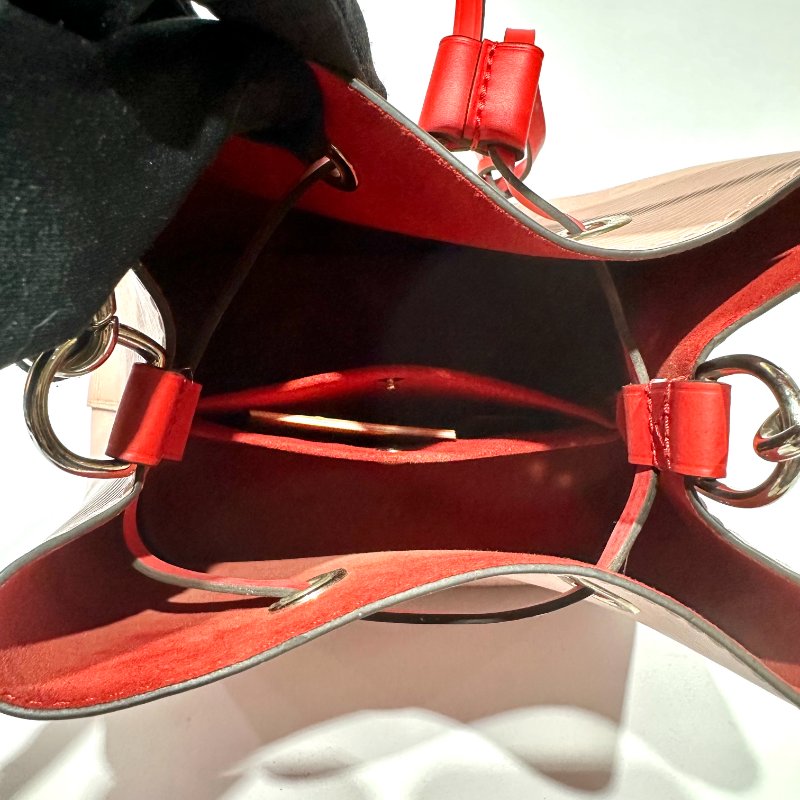 【美收精品】LV 牛皮 EPI NEONOE 櫻花粉 香檳包 LV EPI 系列 粉色真皮水桶包 88-661-5