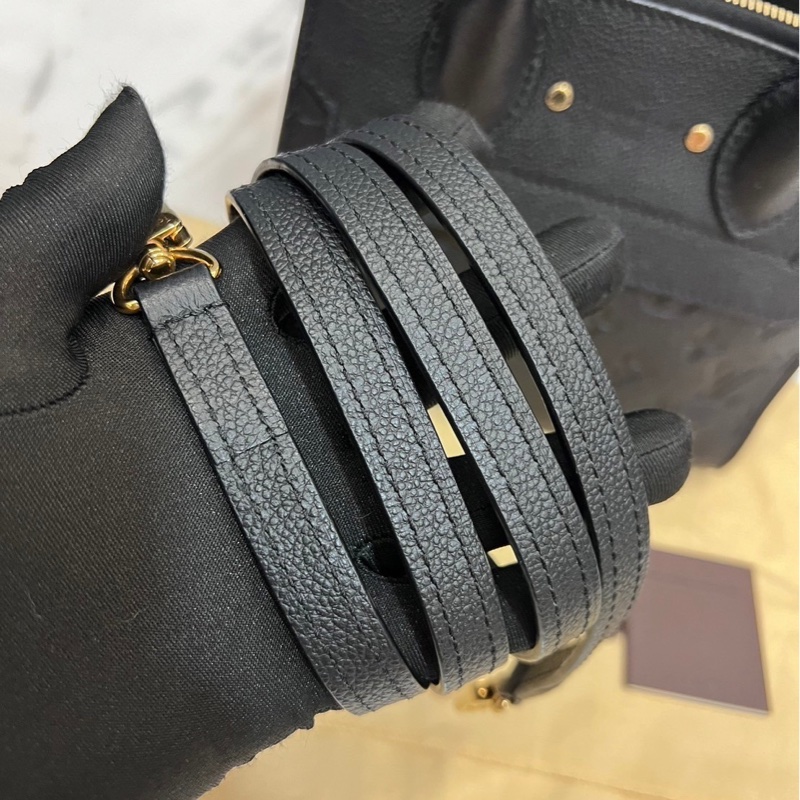 LV Pont-Neuf mini 經典壓紋皮革 M41743-13
